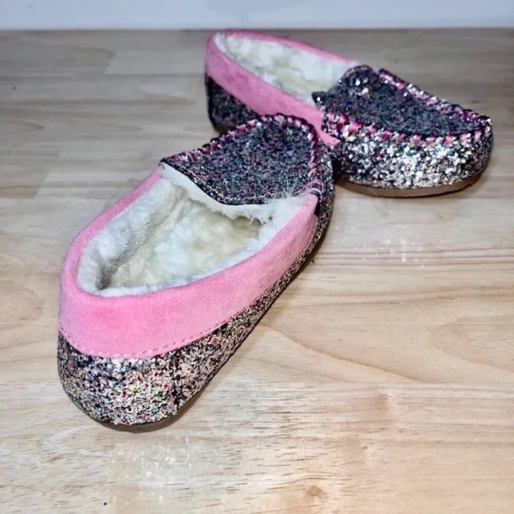 🥿 Land's End Kids' Moccasin Slippers – Size 12 – Excellent Condition! - Picture 5 of 11